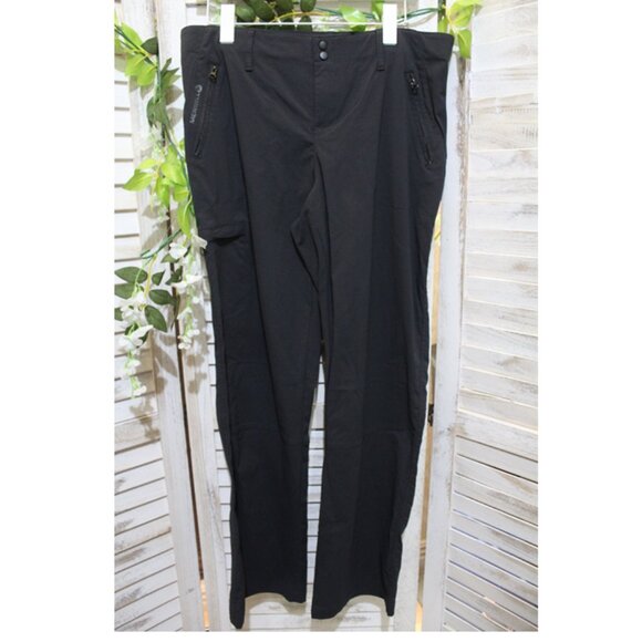 Merrell Black Track Pants for Women - Picture 3 of 9